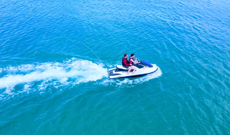 moto nước