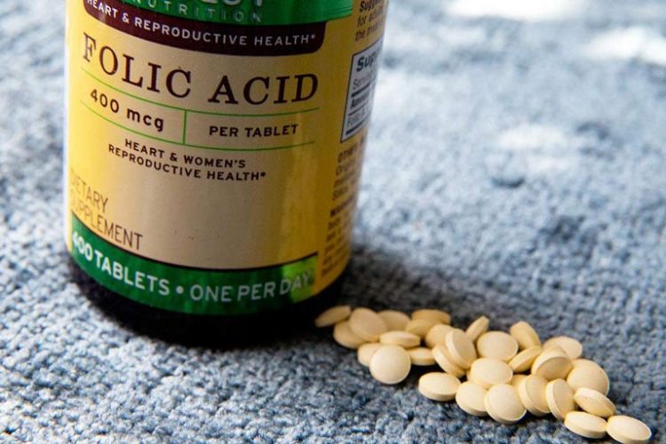 Một số lưu ý cần biết trước khi sử dụng Acid Folic