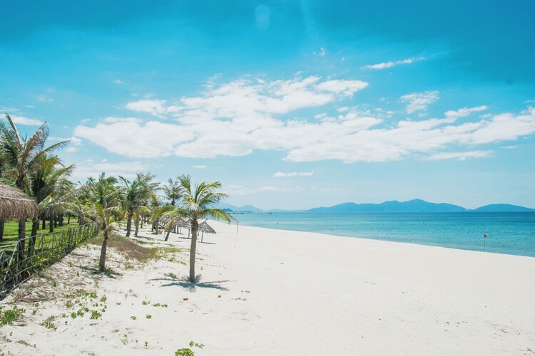 Bãi biển Hà My – Đà Nẵng