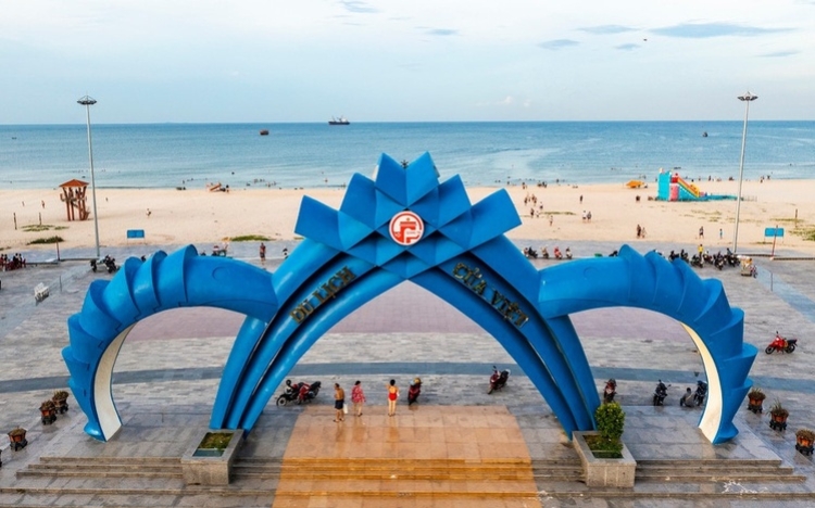 Bãi biển Cửa Việt – Quảng Trị