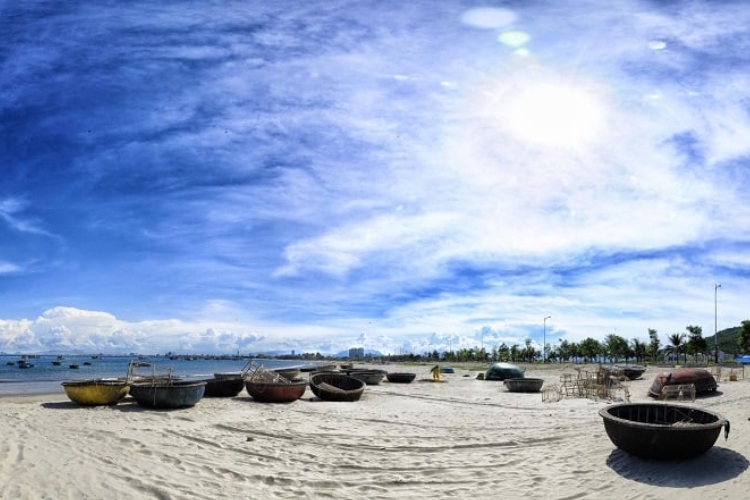 Bãi biển Thanh Bình 