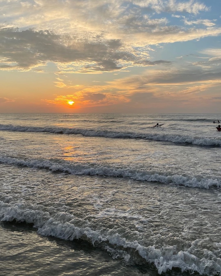 Bãi biển Hải Tiến có sạch không?