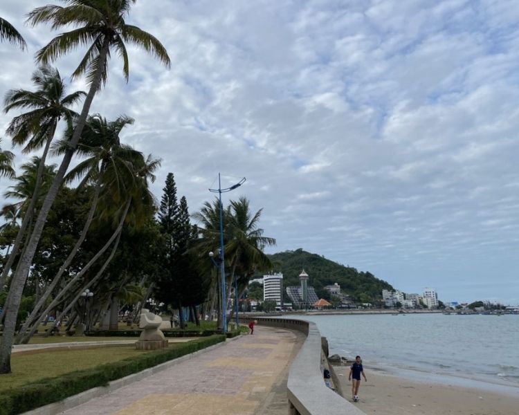 Bãi Trước – Bãi Tầm Dương