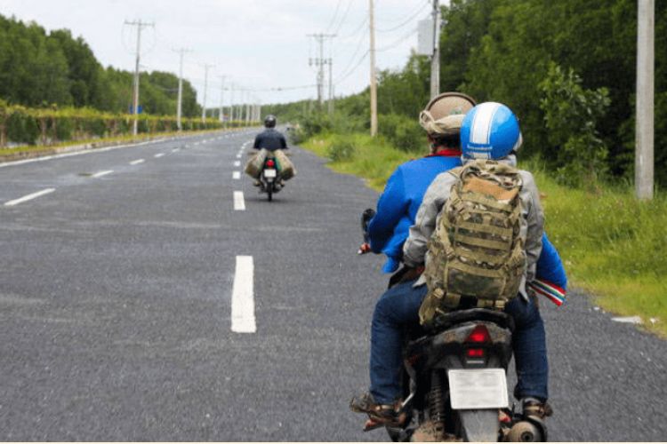 Đi xe máy đến biển Cần Giờ