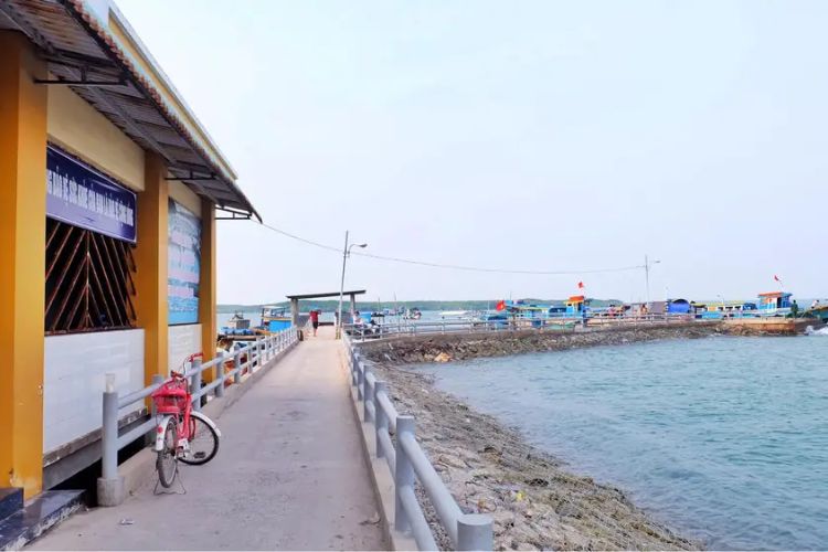 Biển Cần Giờ - biển Tắc