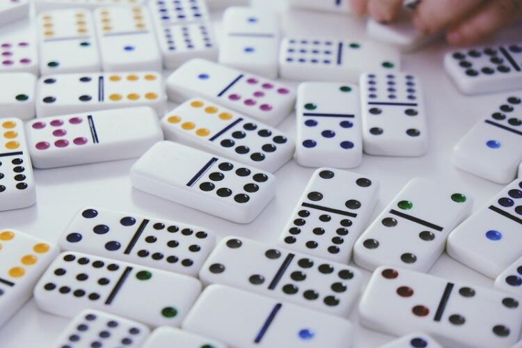 Domino