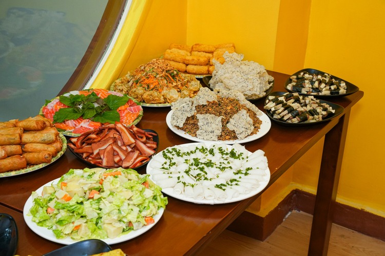 Shanti Veggie -  Buffet chay TP.HCM ngon, chất lượng