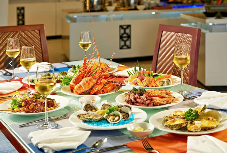 The Square – Buffet khách sạn Novotel Nha Trang