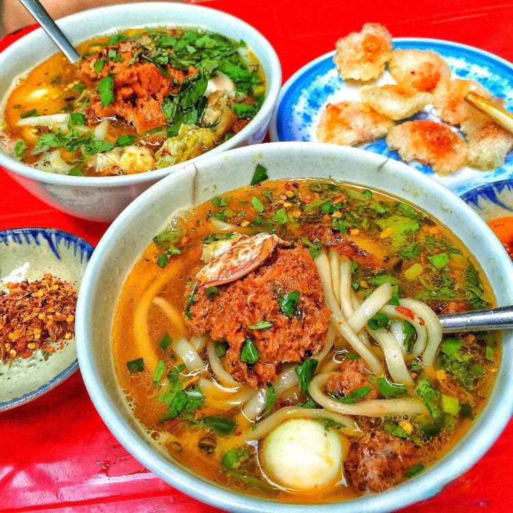 Bánh Canh & Bún Chả Cá Đà Nẵng Nhà Gấu