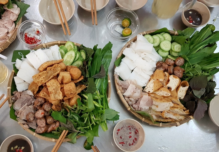 Quỳnh Hồng - Bún đậu mắm tôm