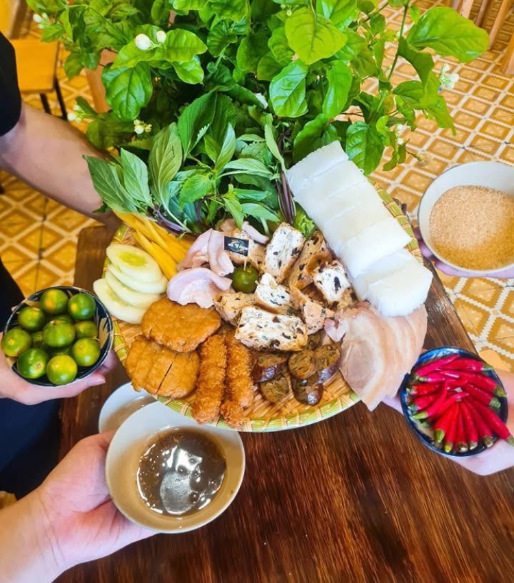 Bún đậu A Tòn