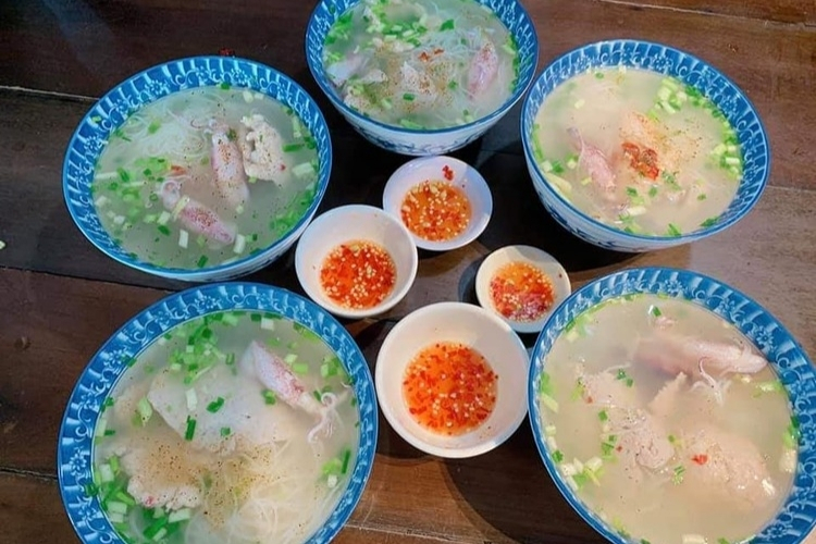 Bún quậy Kiến Xây
