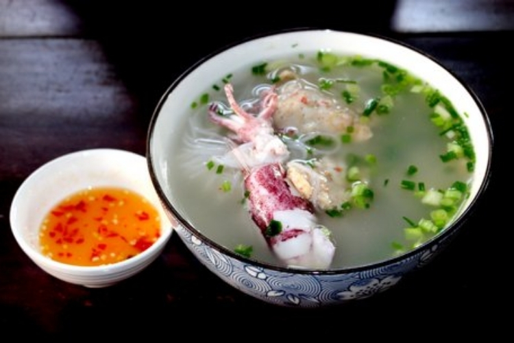 Bún quậy Cây Xanh