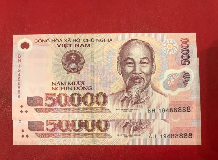 Cất tiền có số seri chứa số 8 trong ví