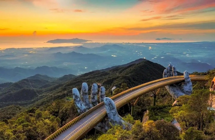 Cầu Vàng Đà Nẵng