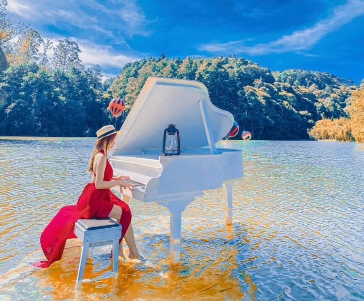 Lạc Tiên Giới