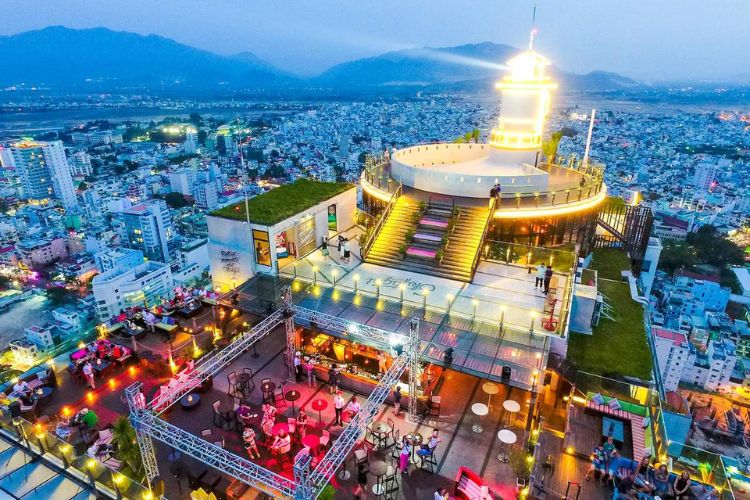 Skylight Nha Trang - Địa điểm check in Nha Trang