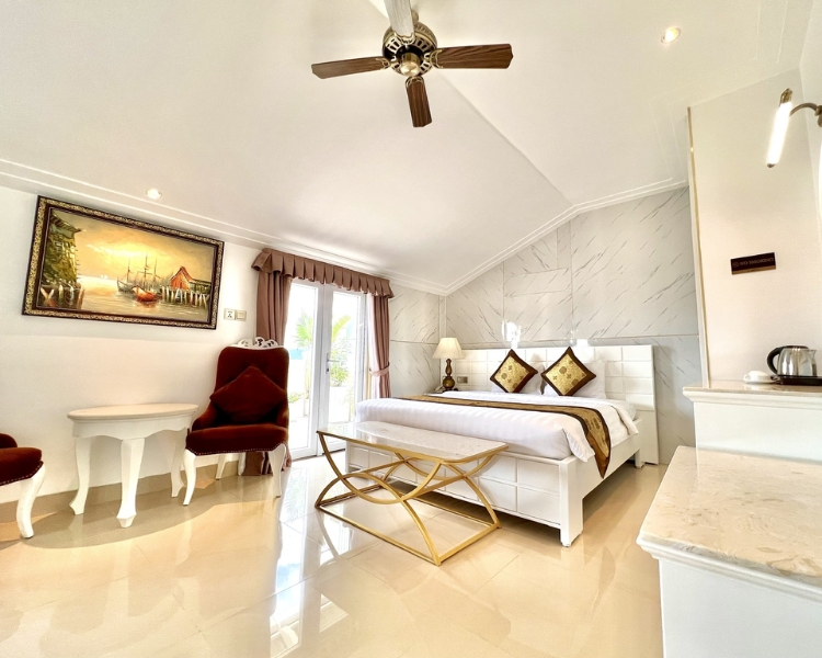 Royal Hotel Đà Lạt