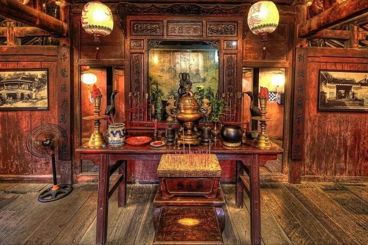 Chùa Cầu Hội An không thờ Phật như các ngôi chùa khác