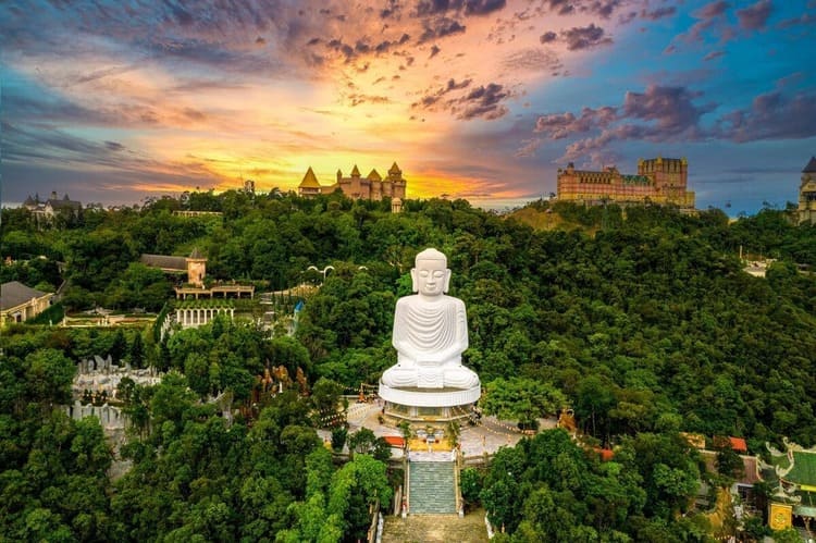 Chùa Linh Ứng Bà Nà