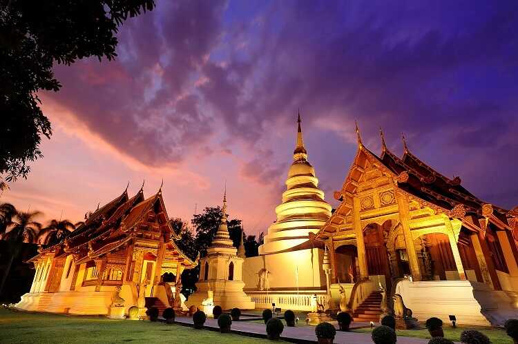  Wat Phra Singh 