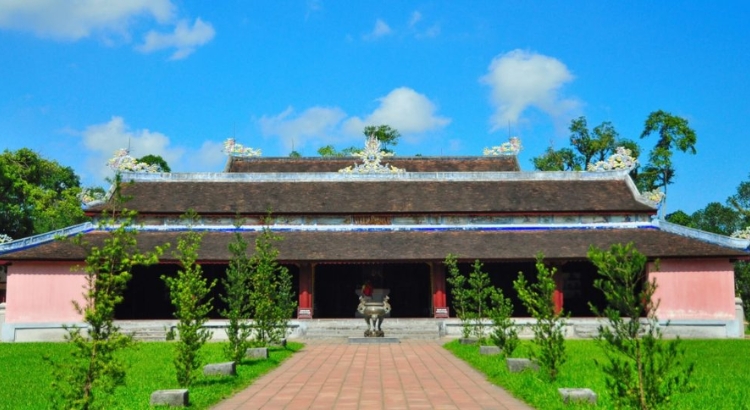 Điện Đại Hùng