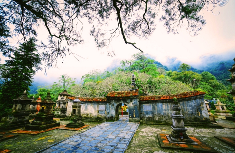 Tháp Tổ Huệ Quang