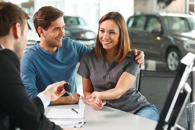 Mua xe máy, xe ô tô trả góp cần lưu ý những điều quan trọng nào?