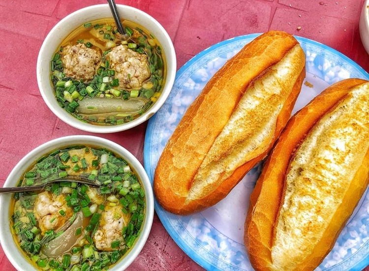 Bánh mì xíu mại