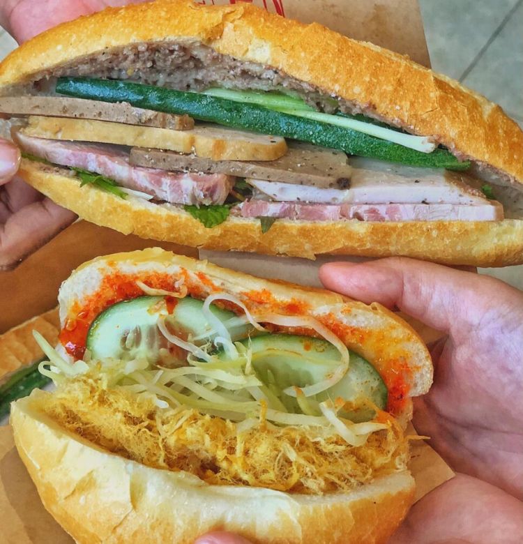 Bánh mì bà Lan