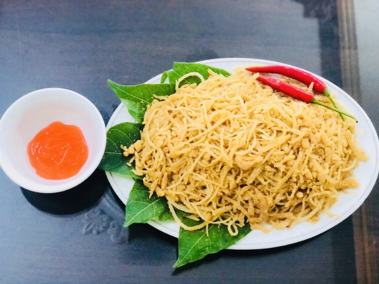 Nem Phùng