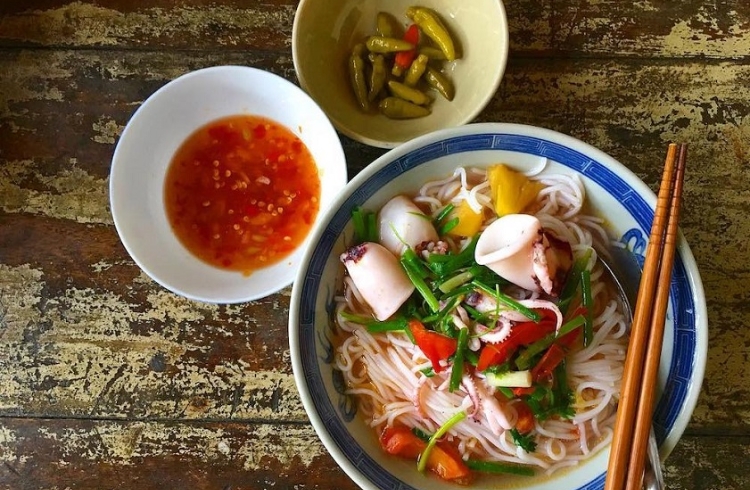 Bún mực – Món ngon dân dã ở Tuy Hòa