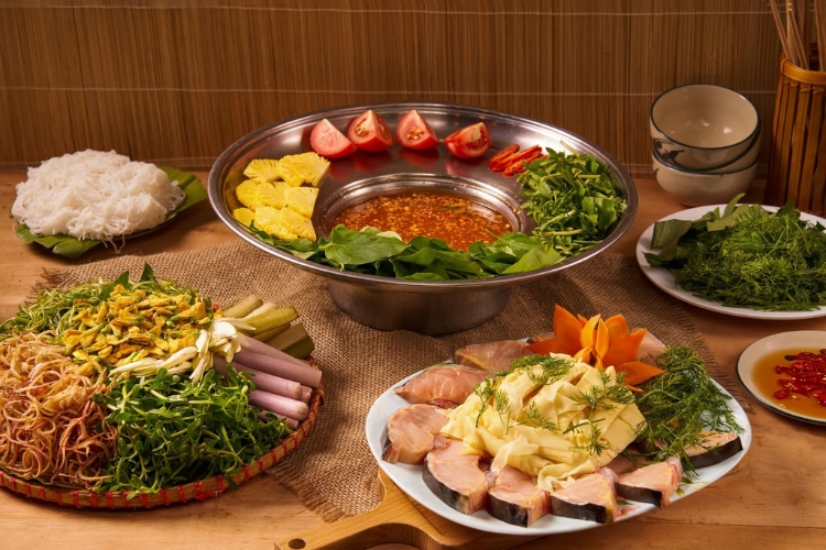 Đặc sản Sapa - Lẩu cá tầm