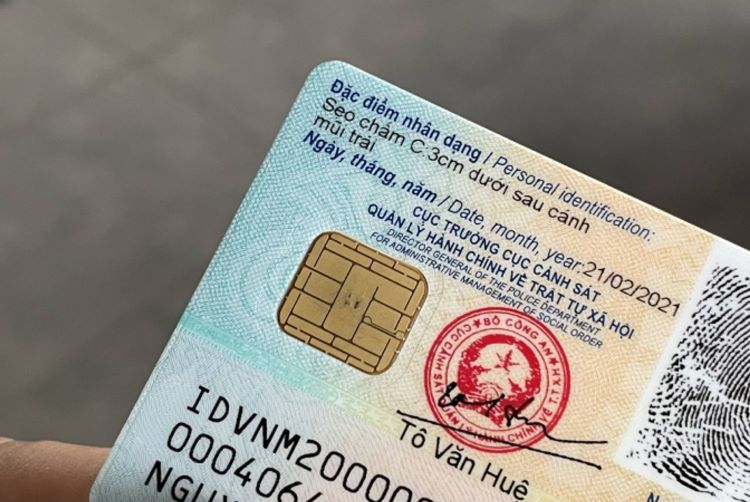 Có cần đổi CMND/CCCD sau khi tỉnh bị sáp nhập không?