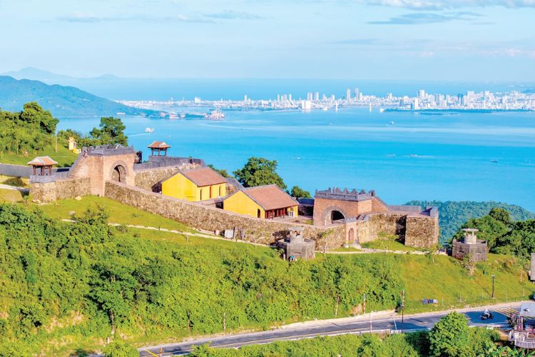 Giữ vệ sinh môi trường và an toàn giao thông