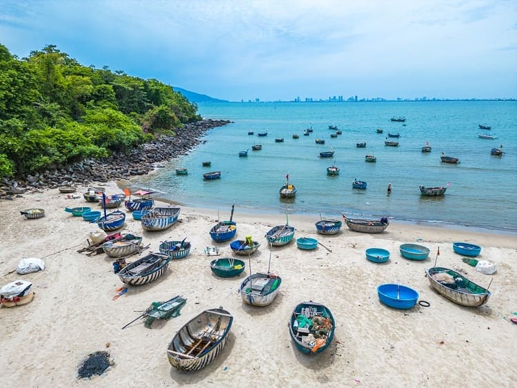 Bãi biển Nam Ô