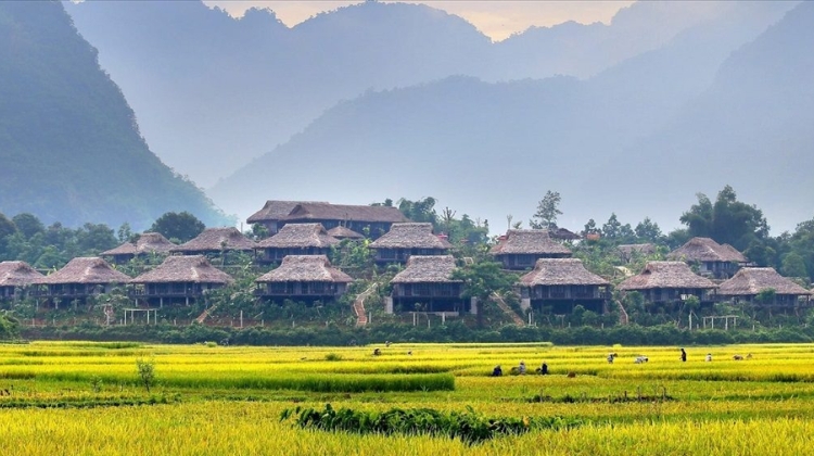 Mai Châu – Hòa Bình 