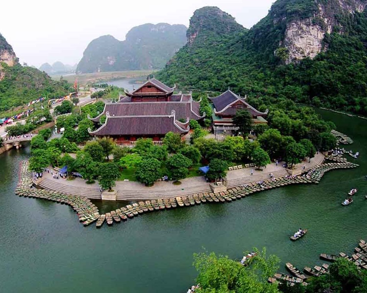 Ninh Bình – Quần thể Tràng An, Tam Cốc, Hang Múa