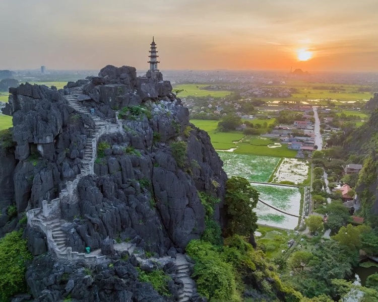 Ninh Bình – Quần thể Tràng An, Tam Cốc, Hang Múa