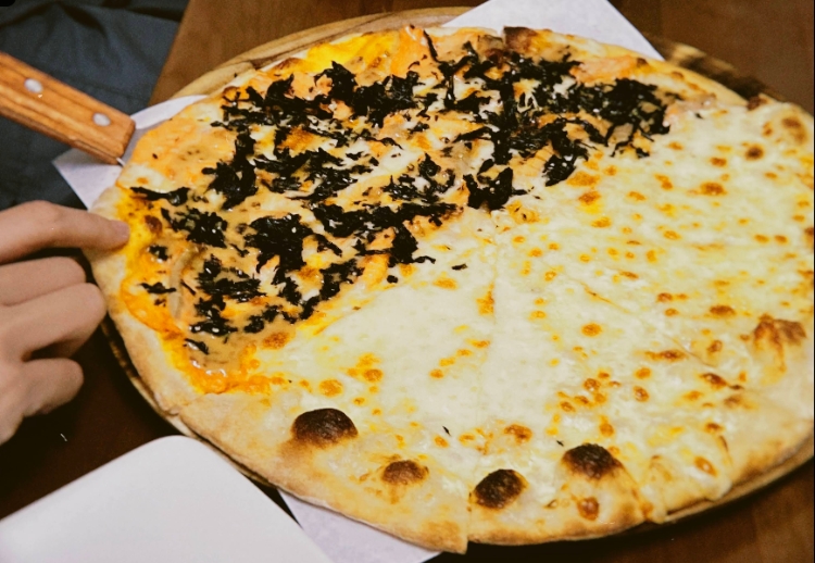 Lam Pizza