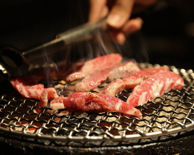 Yakiniku thịt nướng thơm lừng theo phong cách Nhật Bản