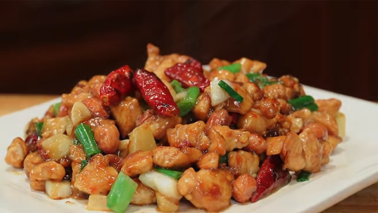 Gà Cung Bảo (Gà Kung Pao)