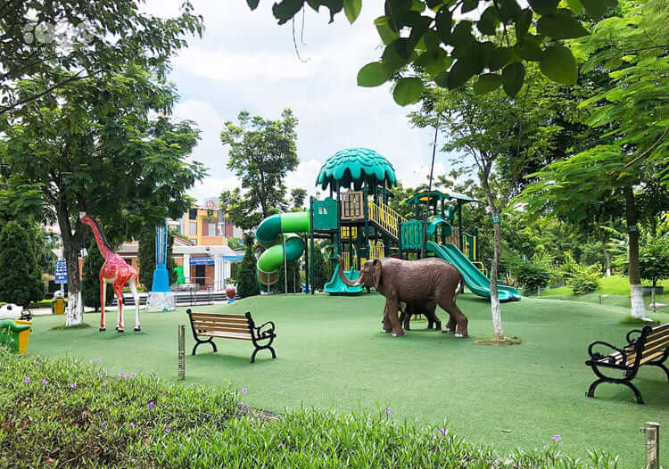 Công viên Nguyễn Văn Cừ 