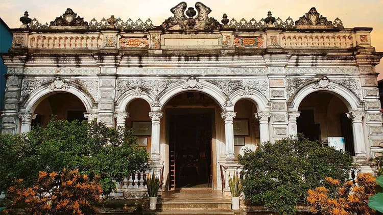 Nhà cổ Huỳnh Thủy Lê