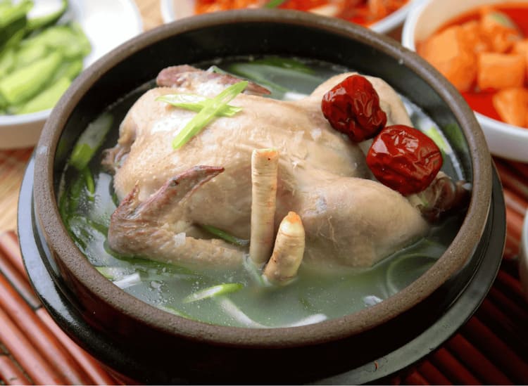 Gà hầm sâm