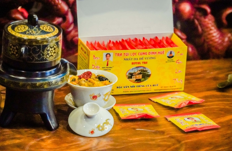 Trà cung đình Huế