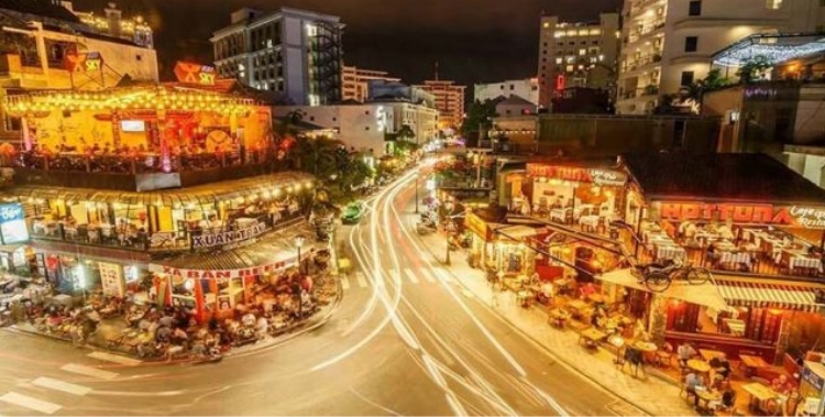 Phố đi bộ Huế