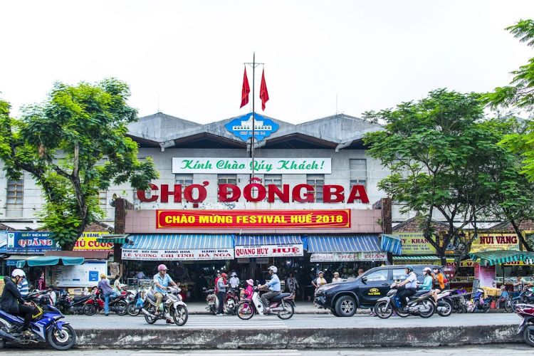 Chợ Đông Ba