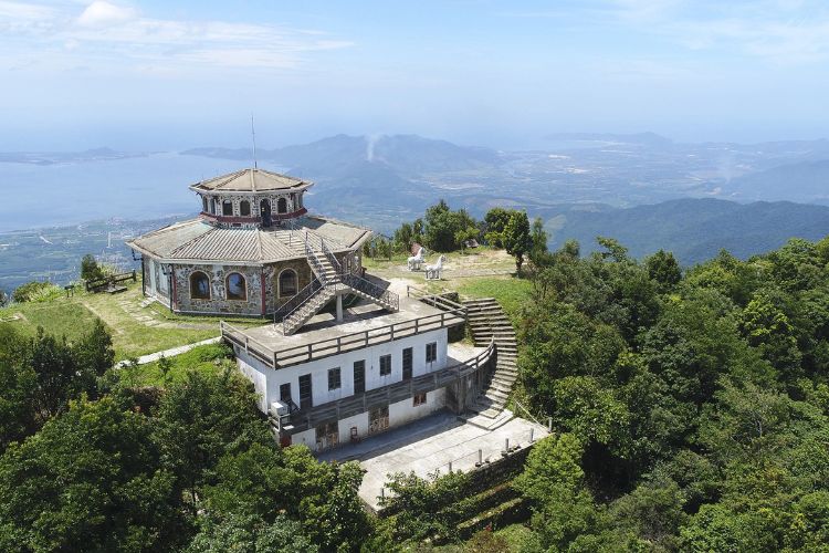 Vườn quốc gia Bạch Mã