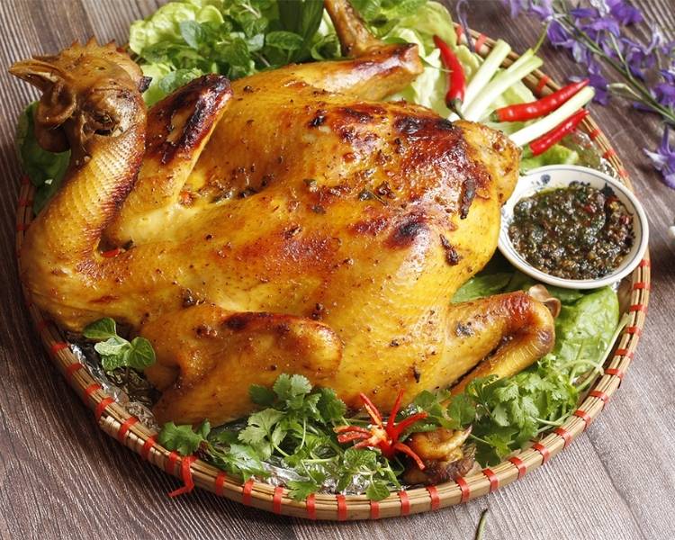 Gà đồi Tam Đảo nướng chẩm chéo